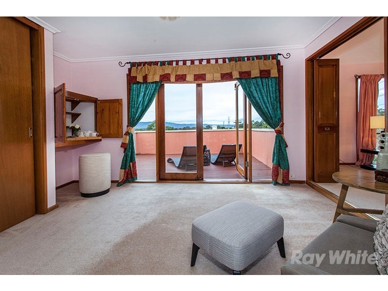 34 Clarke Court, Wheelers Hill VIC 3150