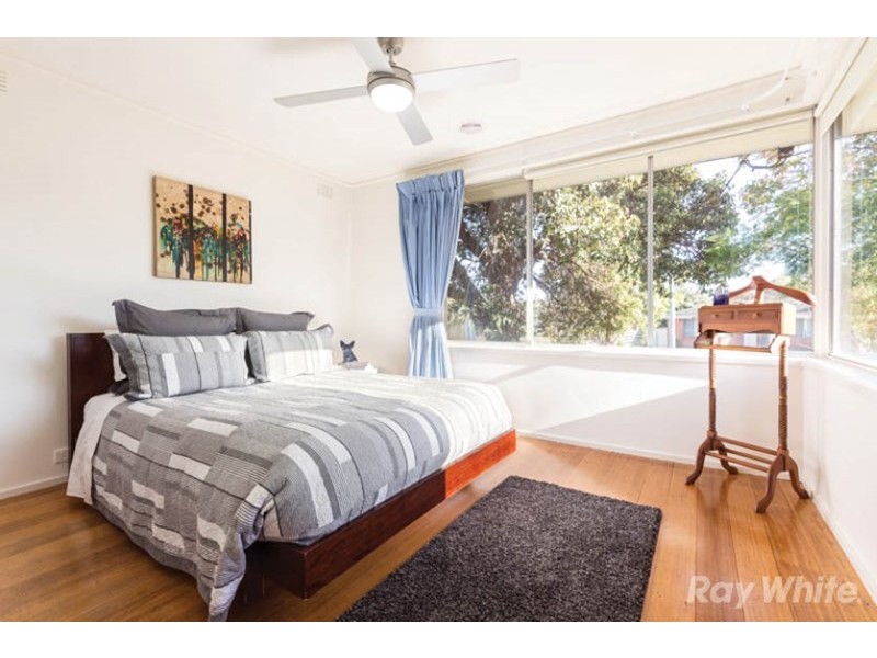26 Tamala Avenue, Notting Hill VIC 3168