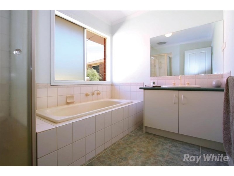 5 May Court, Glen Waverley VIC 3150