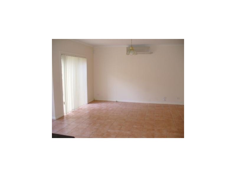 4 Wilkinson Place, Glen Waverley VIC 3150