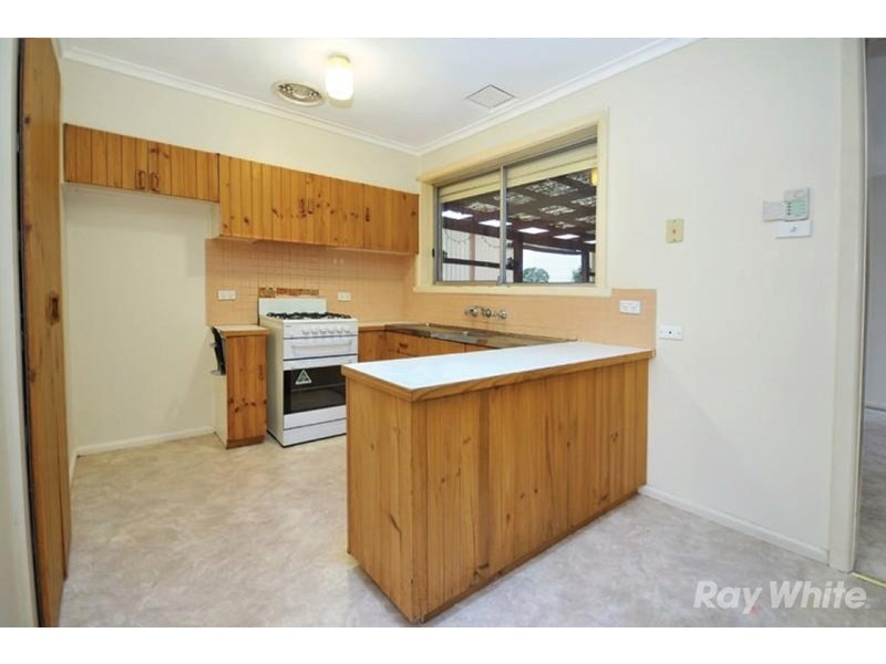 32 Hansworth Street, Mulgrave VIC 3170