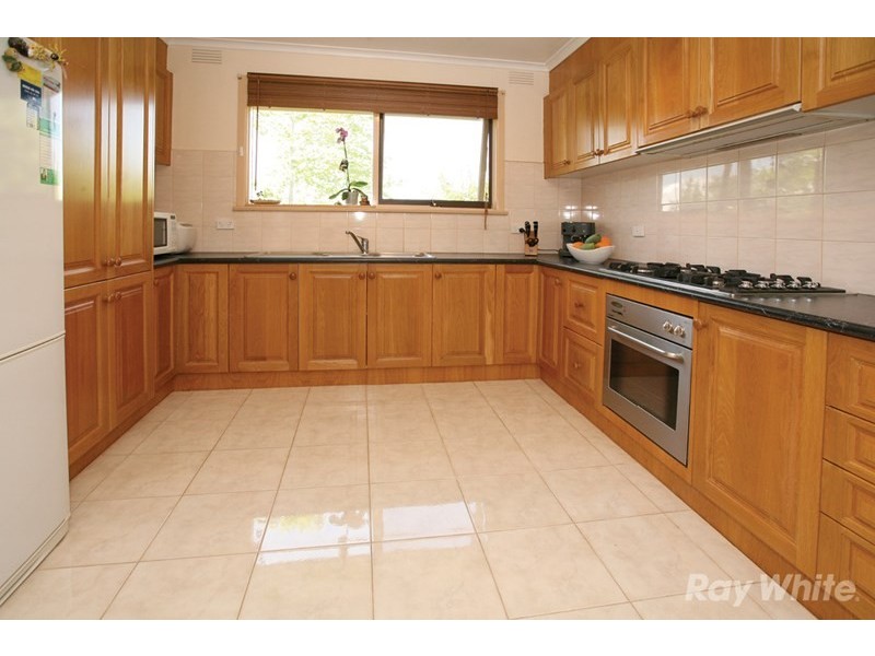 24 Kambara Drive, Mulgrave VIC 3170