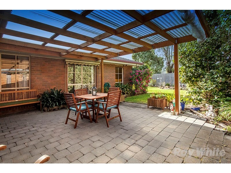 90 Capital Avenue, Glen Waverley VIC 3150