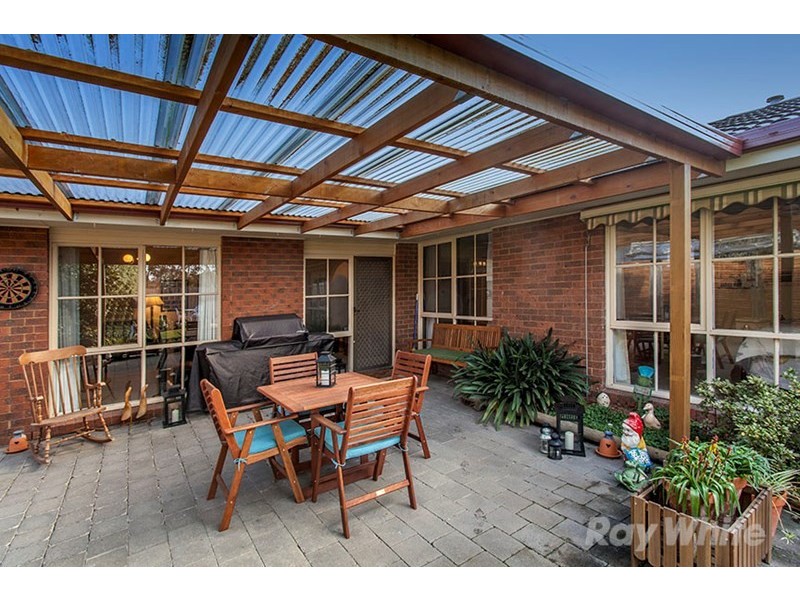 90 Capital Avenue, Glen Waverley VIC 3150