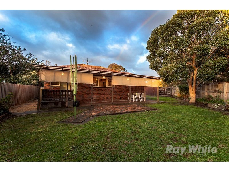 16 Karabil Close, Scoresby VIC 3179
