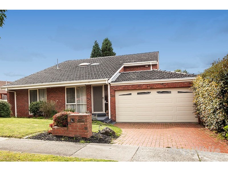 60 Garnett Road, Wheelers Hill VIC 3150