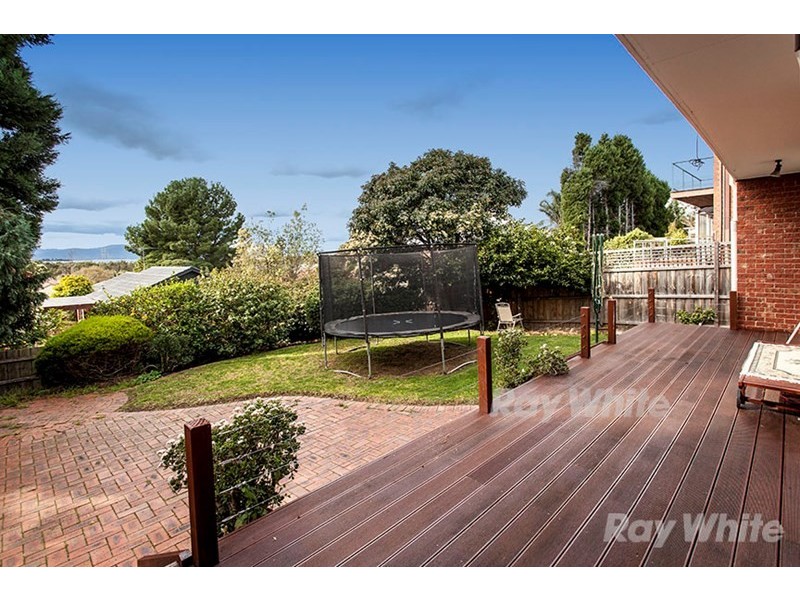 60 Garnett Road, Wheelers Hill VIC 3150