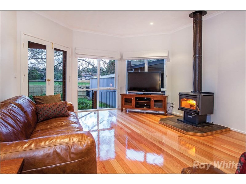 39 Jeanette Street, Bayswater VIC 3153
