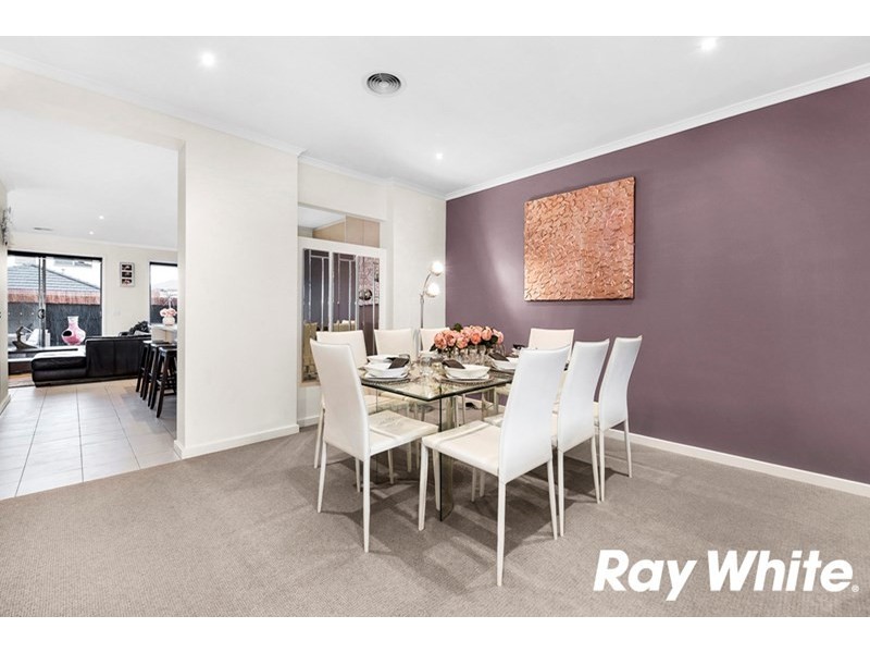 81 Waverley Park Drive, Mulgrave VIC 3170