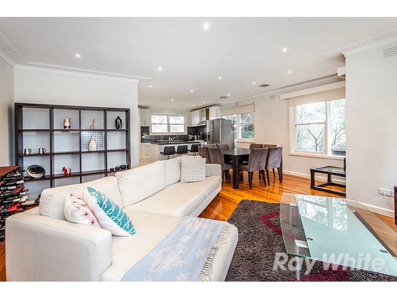 2 Rocklands Road, Ashwood VIC 3147