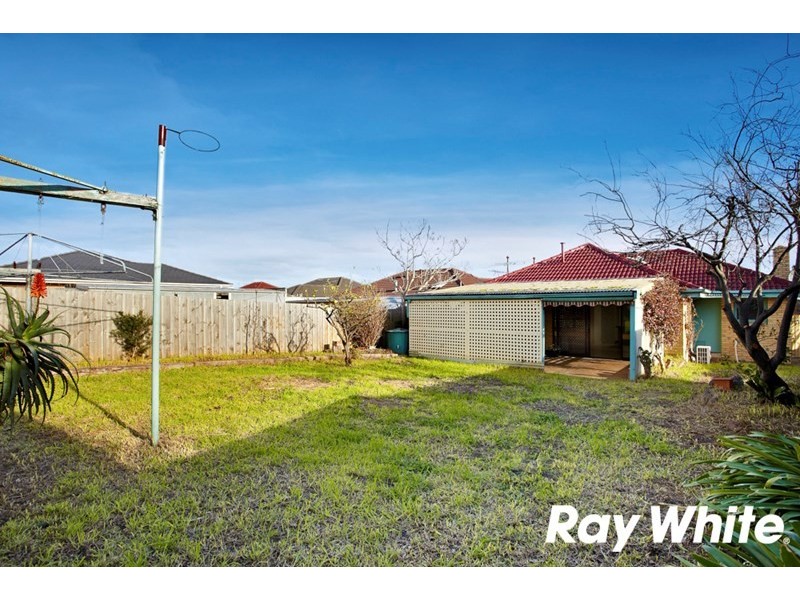 37 Jellicoe Street, Noble Park VIC 3174