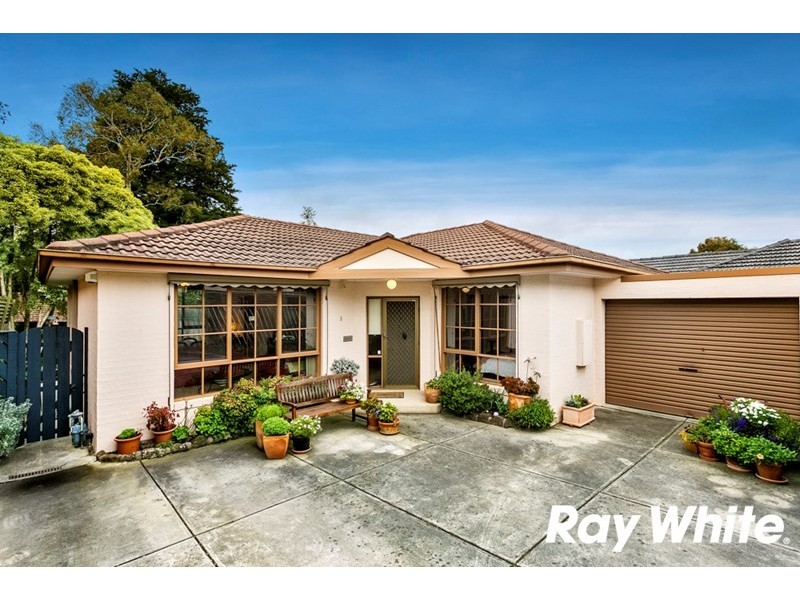 2/8 Angus Drive, Glen Waverley VIC 3150