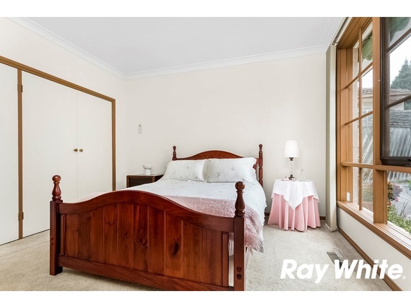 2/8 Angus Drive, Glen Waverley VIC 3150