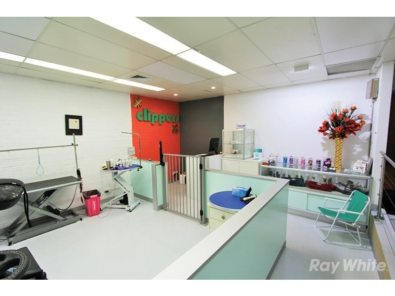 11 Coleman Parade, Glen Waverley VIC 3150