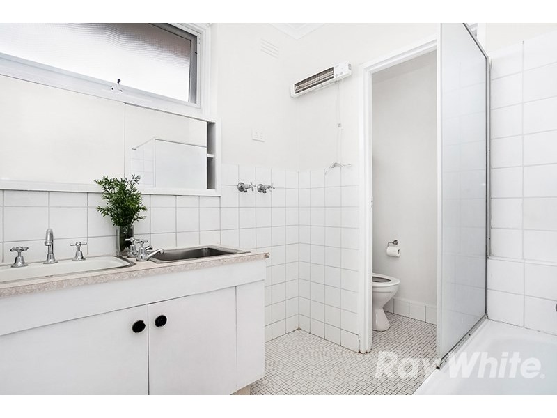 6/2A Frogmore Road, Carnegie VIC 3163