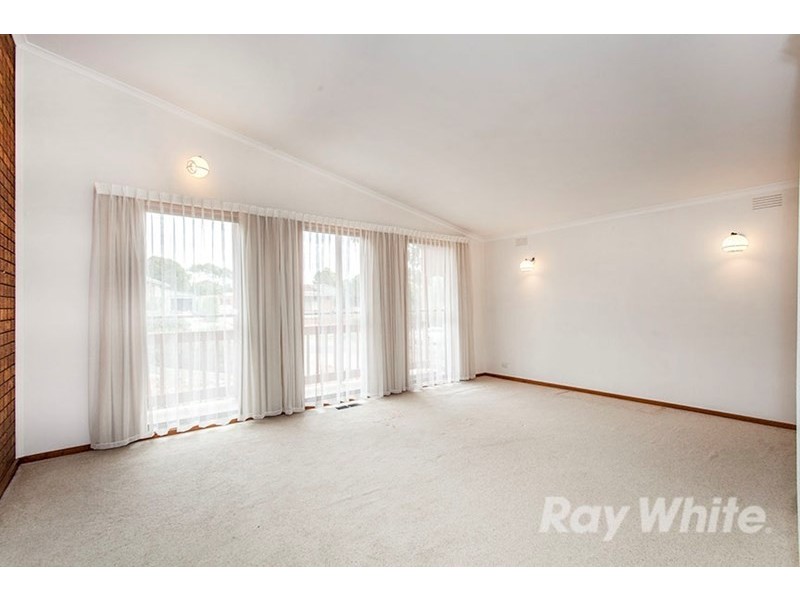 8 Alderbrook Avenue, Mulgrave VIC 3170