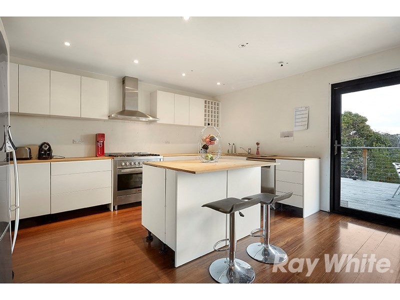 10 Spence Street, Burwood VIC 3125