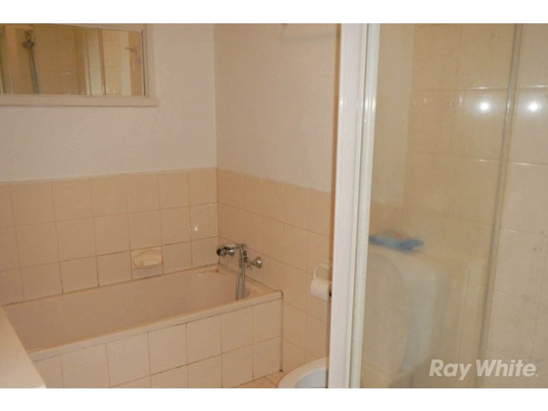 10 Mandowie Road, Glen Waverley VIC 3150