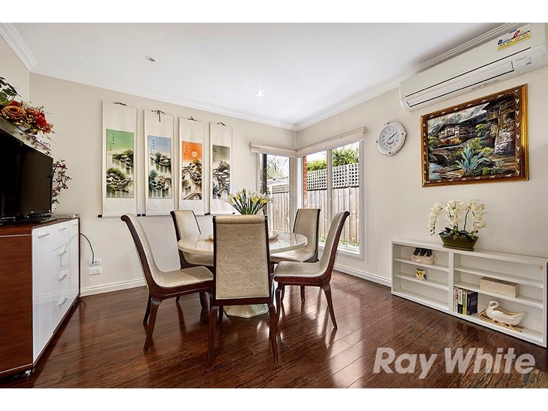 2/18 Kurrajong Avenue, Glen Waverley VIC 3150