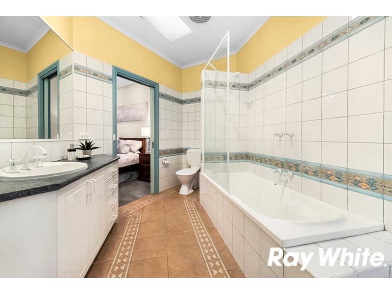 2/9 Mount Pleasant Drive, Mount Waverley VIC 3149