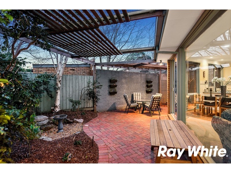 2/9 Mount Pleasant Drive, Mount Waverley VIC 3149