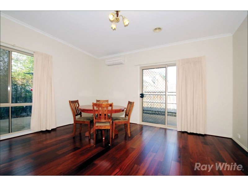 8 The Rise, Glen Waverley VIC 3150