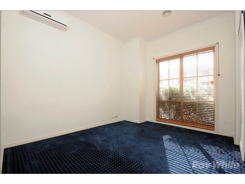 8 The Rise, Glen Waverley VIC 3150