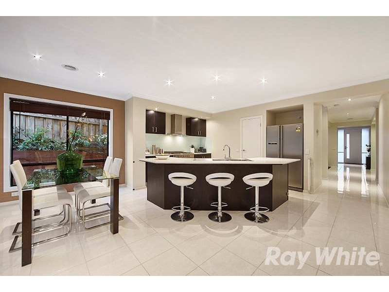 12 Derby Place, Mulgrave VIC 3170