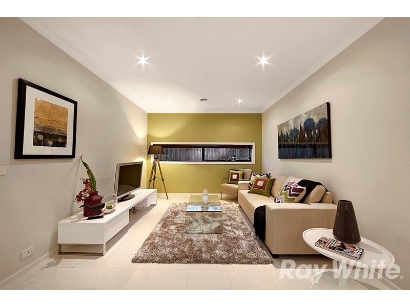 12 Derby Place, Mulgrave VIC 3170