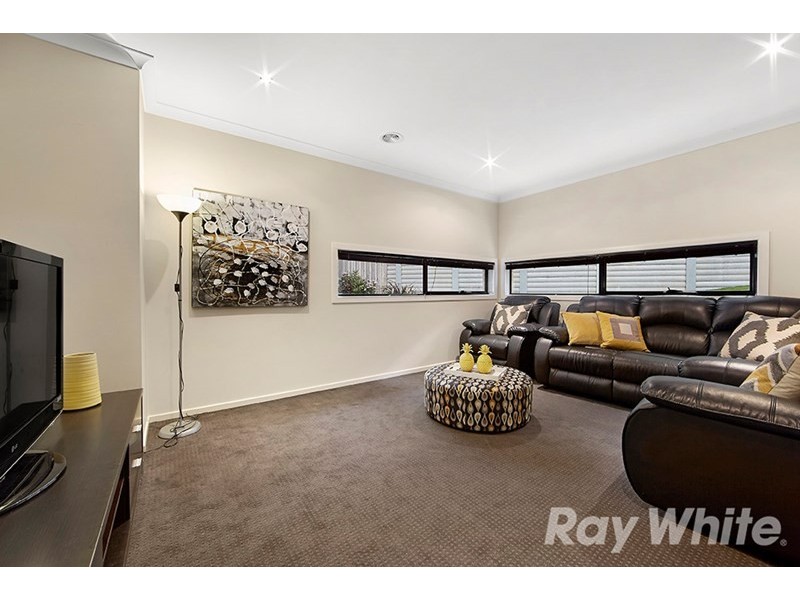 12 Derby Place, Mulgrave VIC 3170