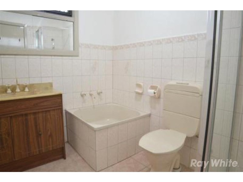 5 Moorea Court, Mount Waverley VIC 3149