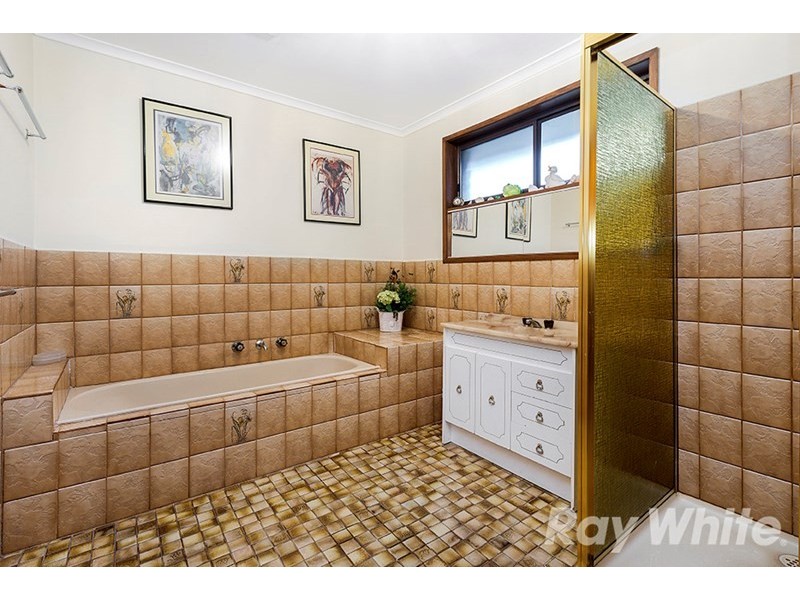 71 Grandview Road, Wheelers Hill VIC 3150