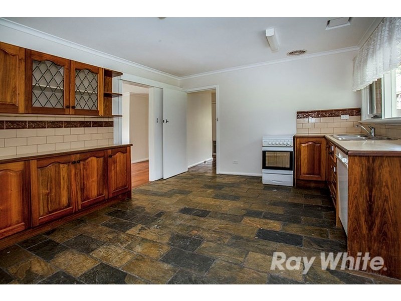 37 Taylors Road, Croydon VIC 3136