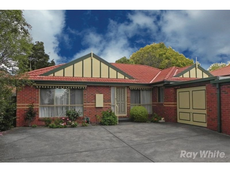 2/8 Olinda Street, Glen Waverley VIC 3150