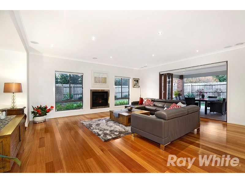 73 Phoenix Drive, Wheelers Hill VIC 3150