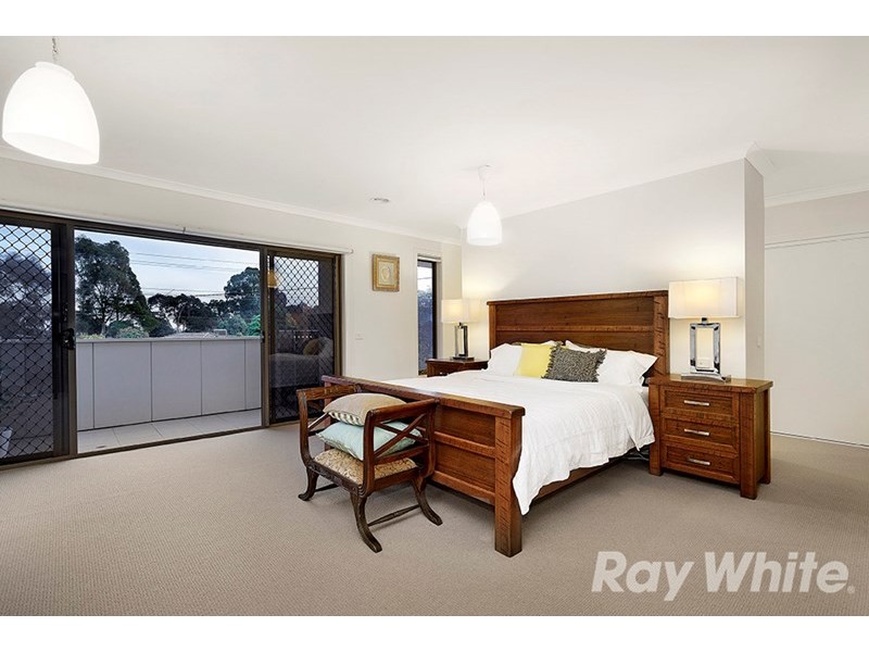 73 Phoenix Drive, Wheelers Hill VIC 3150
