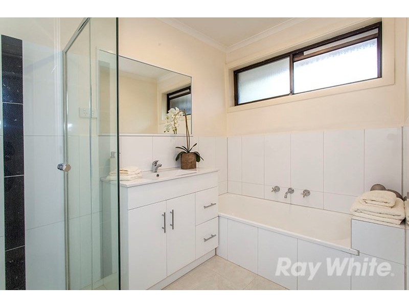 28 Grantchester Road, Wheelers Hill VIC 3150