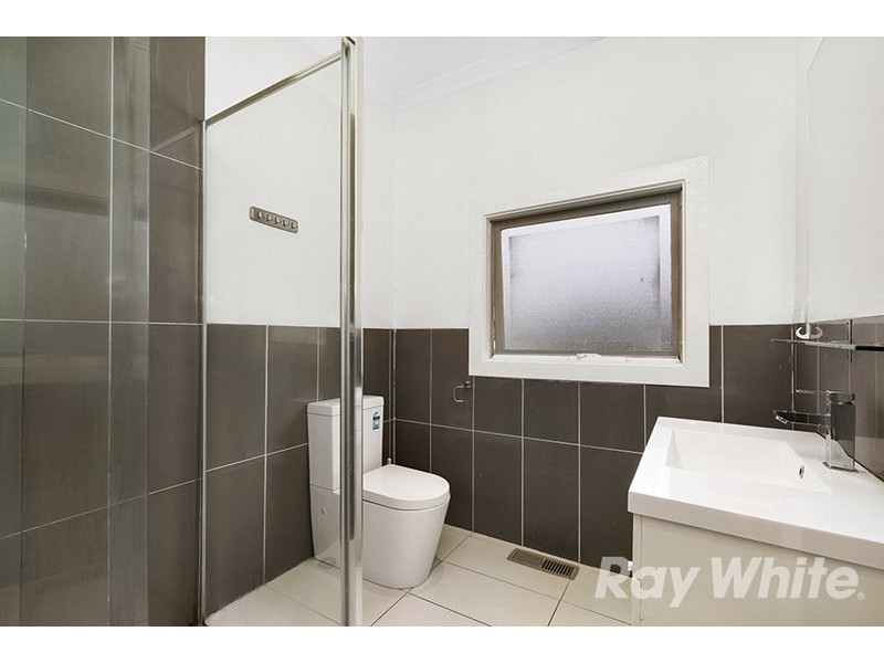 24 Morshead Avenue, Mount Waverley VIC 3149