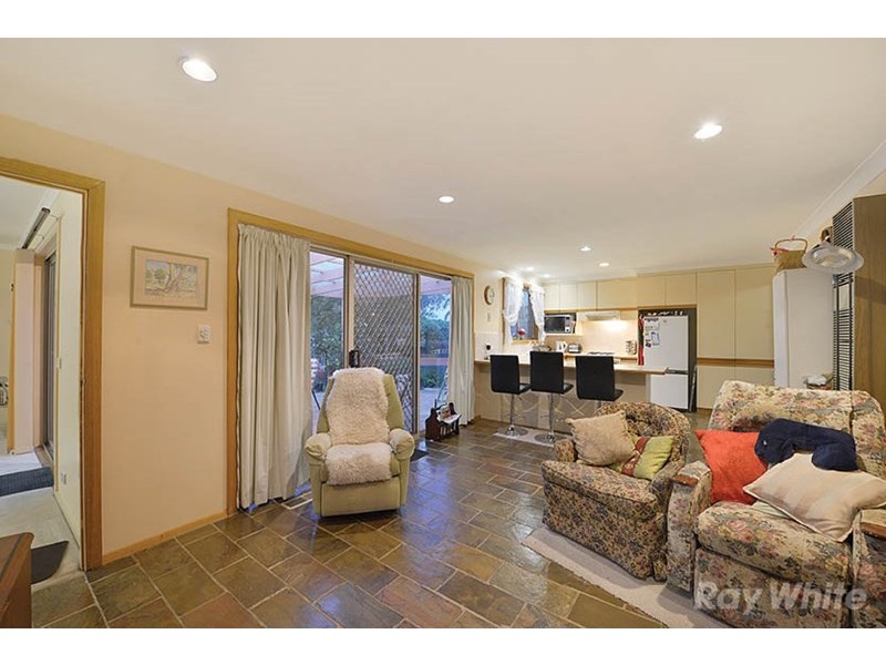 24 Burke Road, Ferntree Gully VIC 3156