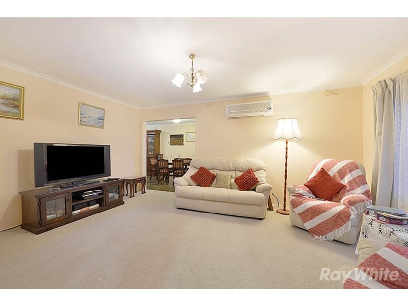 24 Burke Road, Ferntree Gully VIC 3156