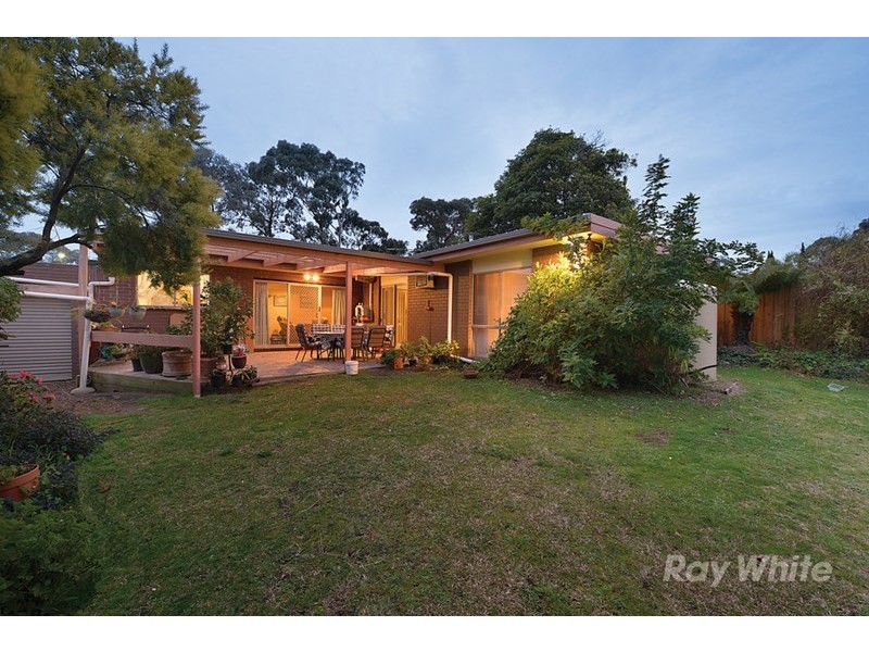 24 Burke Road, Ferntree Gully VIC 3156