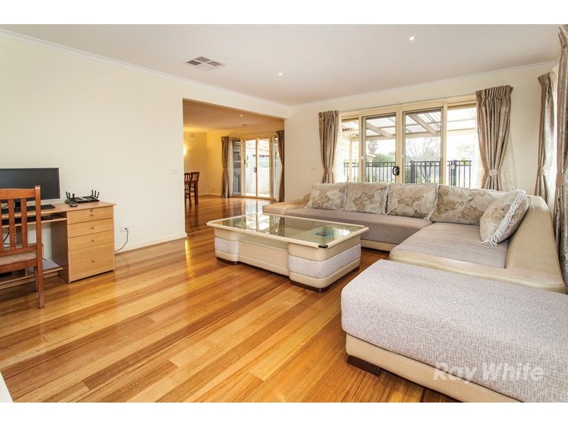 67 Kauri Grove, Glen Waverley VIC 3150