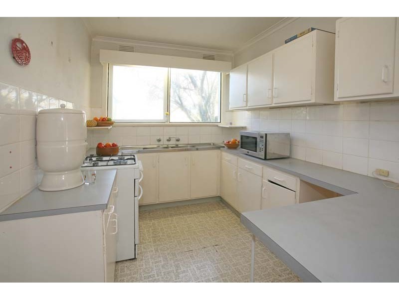 28 Hampshire Road, Glen Waverley VIC 3150