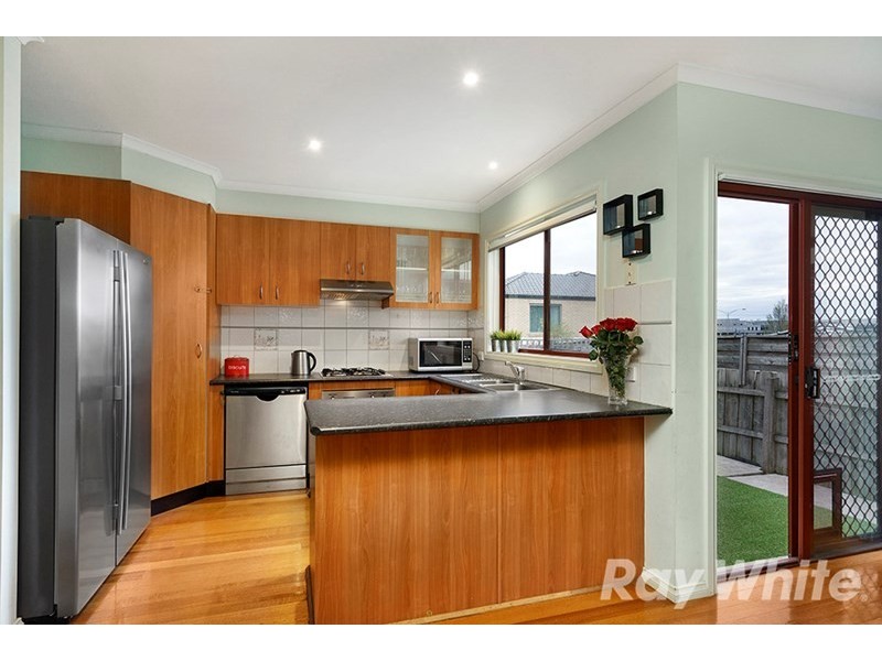 2/21 Roberts Avenue, Mulgrave VIC 3170