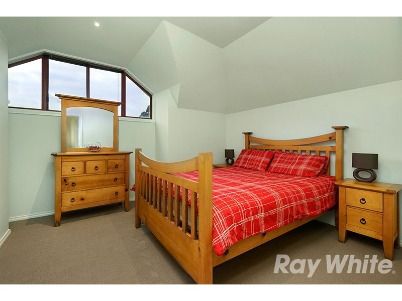 2/21 Roberts Avenue, Mulgrave VIC 3170