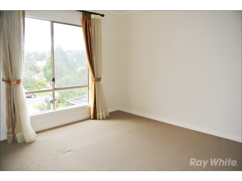 11 Somers Court, Glen Waverley VIC 3150