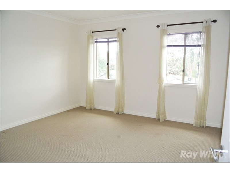 11 Somers Court, Glen Waverley VIC 3150