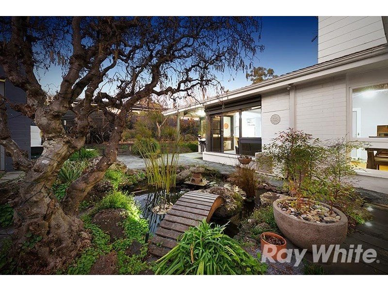 7 Dunsmuir Drive, Mount Waverley VIC 3149