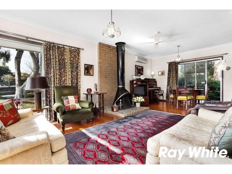 233 Lawrence Road, Mount Waverley VIC 3149