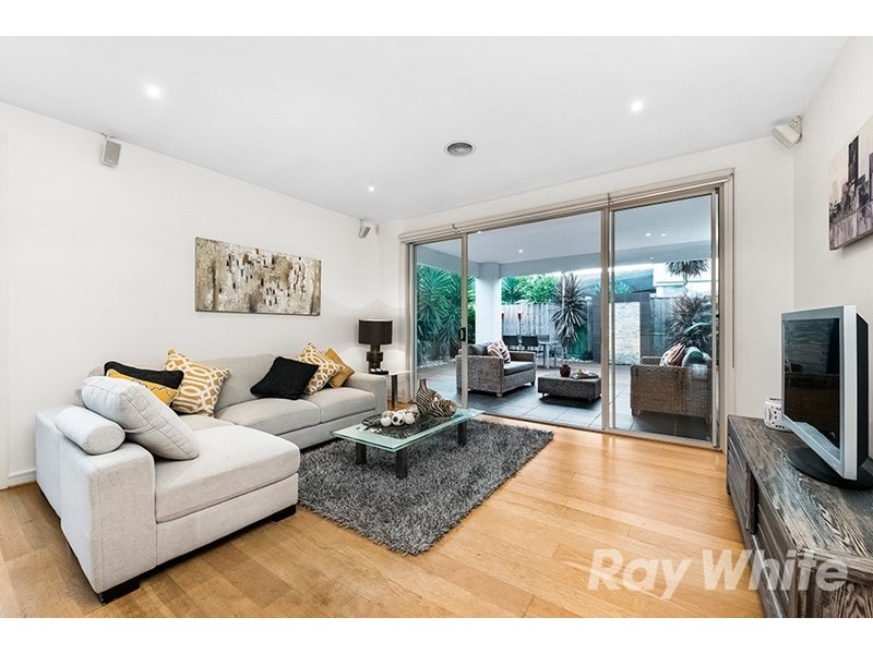 4 Macaulay Place, Mulgrave VIC 3170